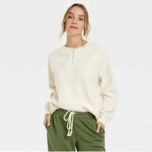 🎈Universal Thread Cream Women's Long Sleeve Lightweight Sherpa Henley Shirt, NWT